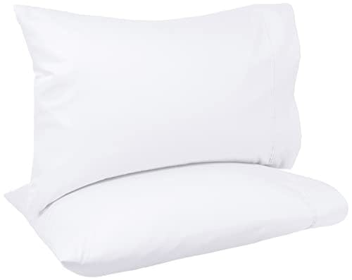 Imagen frontal de Amazon Basics - Fundas de almohada de algodón de 400 hilos, estándar, juego de 2, color blanco