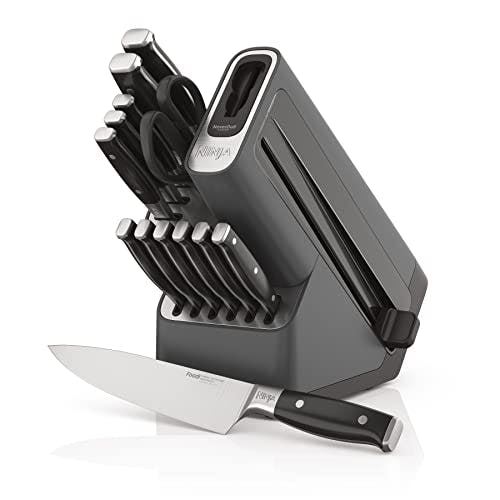 Imagen frontal de Ninja K32014 Foodi NeverDull Premium - Sistema de cuchillos de 14 piezas con afilador integrado, cuchillos alemanes de acero inoxidable, color negro