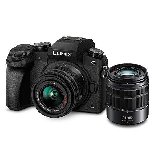 Imagen frontal de Panasonic Lumix G7 - Cámara digital 4K, con LUMIX G VARIO 14-42 mm F3.5-5.6 II y LUMIX G VARIO 45-150 mm F4.0-5.6 ASPH lente de cámara sin espejo, cámara sin espejo, 3 pulgadas, LCD, DMC-G7WK (EE. UU.), color negro