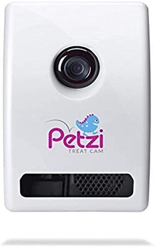 Imagen frontal de Petzi Treat Cam: Wi-Fi Pet Camera & Treat Dispenser