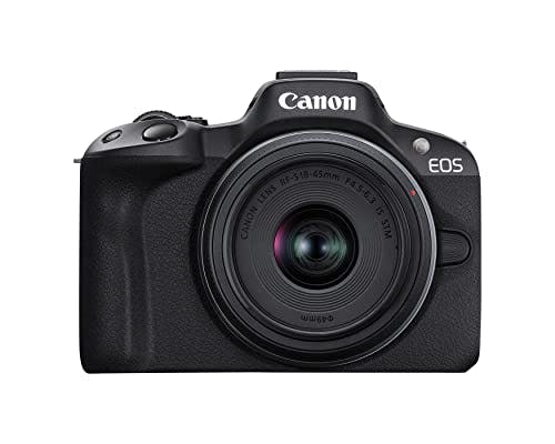Imagen frontal de Canon EOS R50 Cámara de vlogging sin Espejo (Negro) con RF-S18-45mm F4.5-6.3 es Lente STM, 24.2 MP, Video 4K, detección y Seguimiento de Temas, Compacto, conexión de Smartphone, creador de Contenido